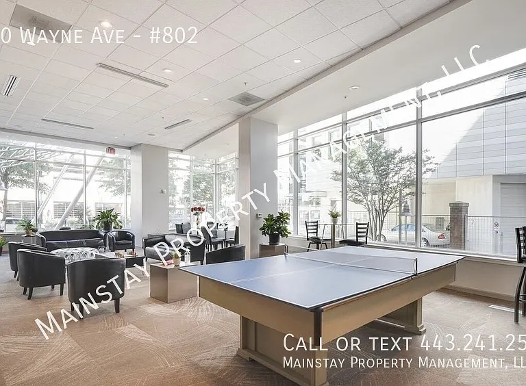 930 Wayne Ave #802 — Photo 18