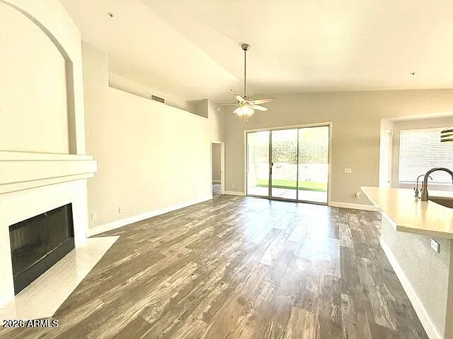 9256 E Blanche Dr — Photo 5