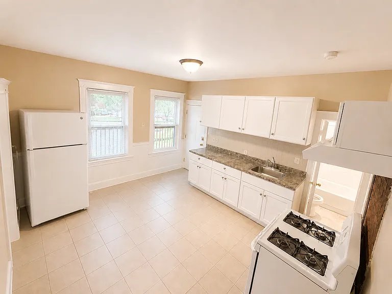 71 Fales St #2 — Photo 5