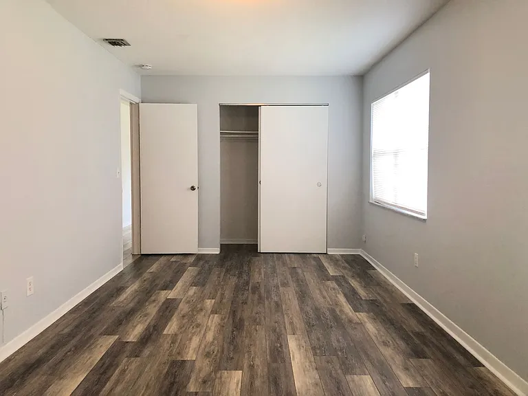 10602 Allisheim Ave — Photo 17