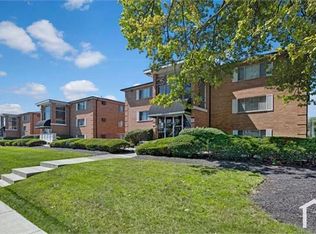 1127 S James Rd APT 9, Columbus, OH 43227