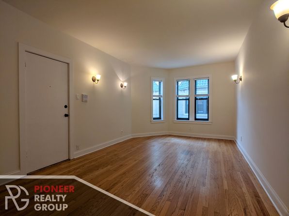 4036 N Ashland Ave #4038-W3