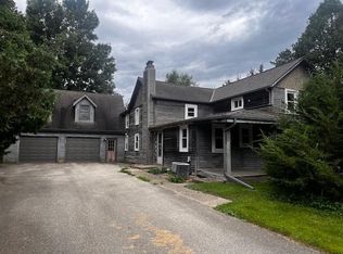 1295 Evergreen Dr, West Bend, WI 53095