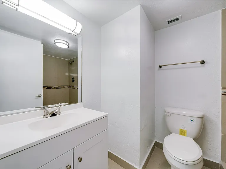 9001 SW 77th Ave #C803 — Photo 12