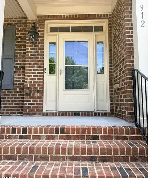 912 River Song Pl — Photo 5