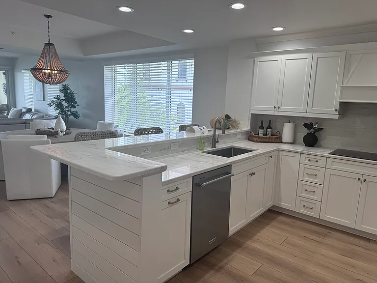 3805 Gulf Blvd #405 — Photo 8