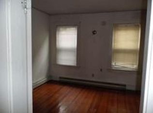 201 Grand Ave, Cranston, RI 02905