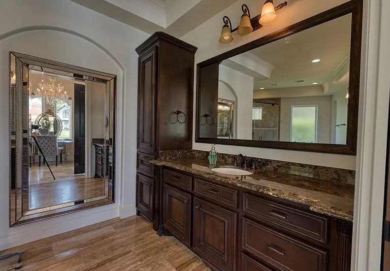 5623 Waters Landing Ln — Photo 22