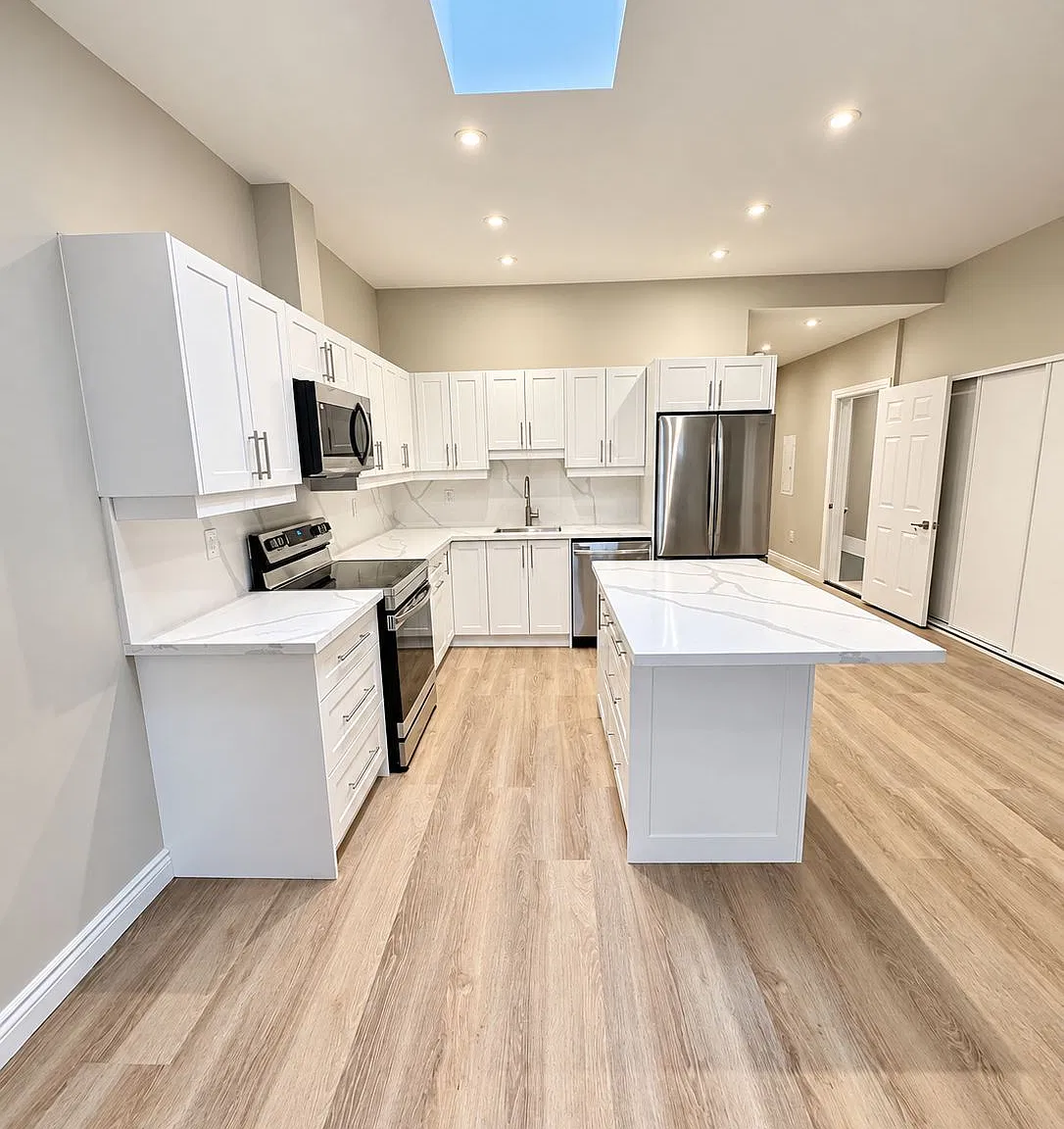 2 bed, $2,950 — Photo 4
