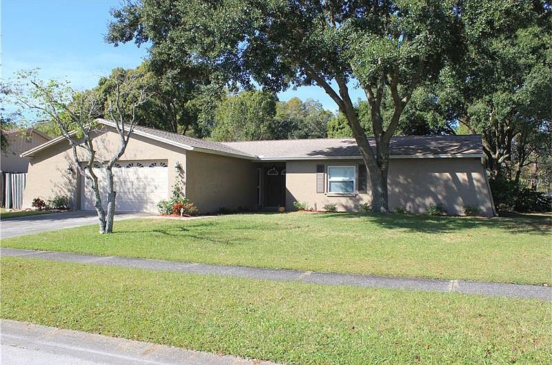 1st image of 16526 Silverhill Dr