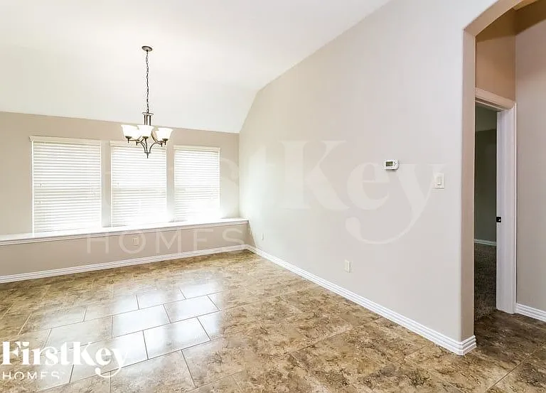 6901 Canyon Rim Dr — Photo 5