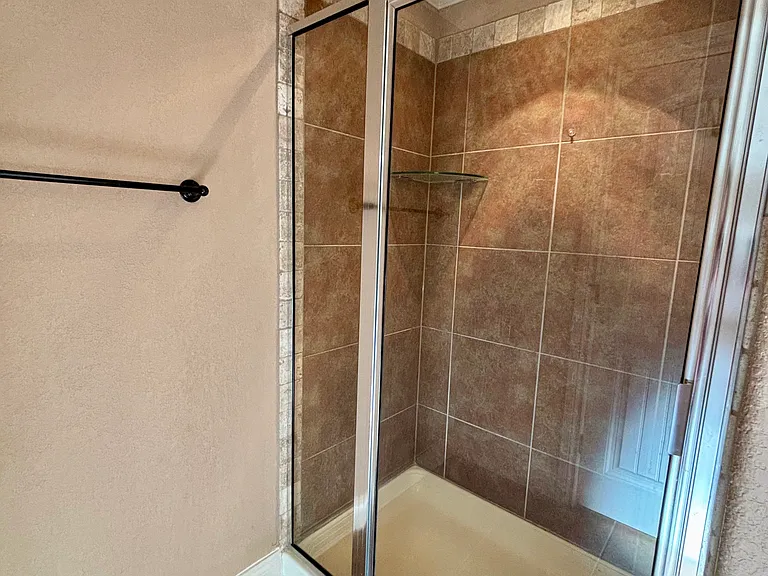 138 Stoney Pointe Dr — Photo 25