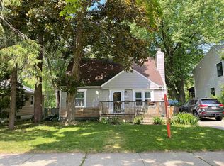 1210 Temkin Ave, Madison, WI 53705