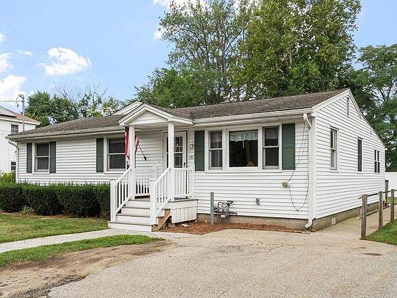 2nd image of 170 Townsend Ave