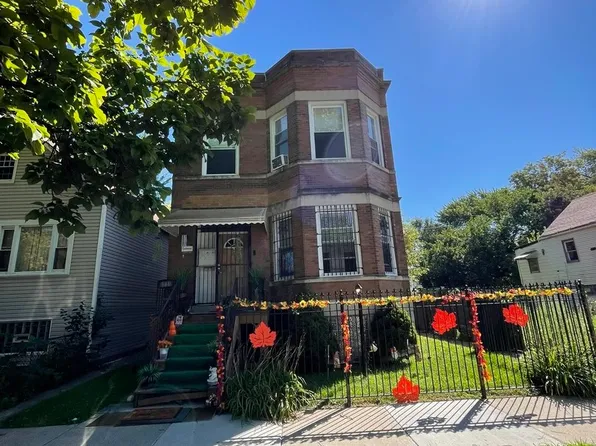 (undisclosed Address), Chicago, IL 60609