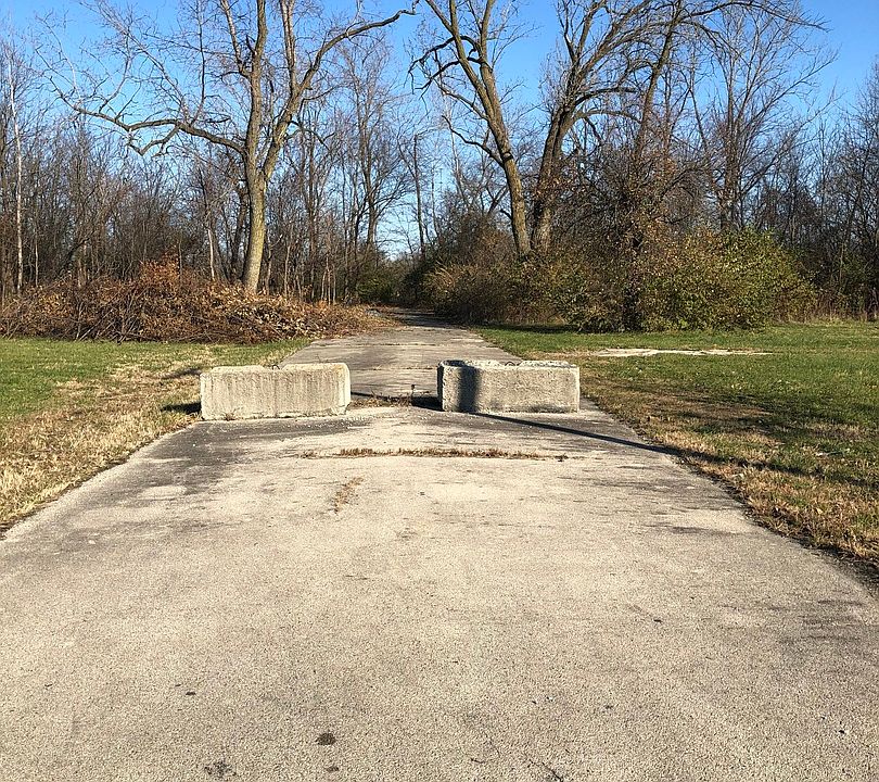 2nd image of 2146 Englewood Ave