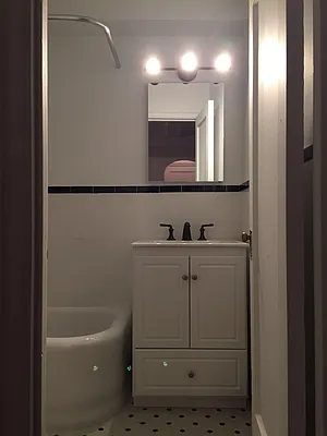 Rented by Nest Seekers International | media 17