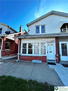907 S 10th St, Allentown, PA, 18103