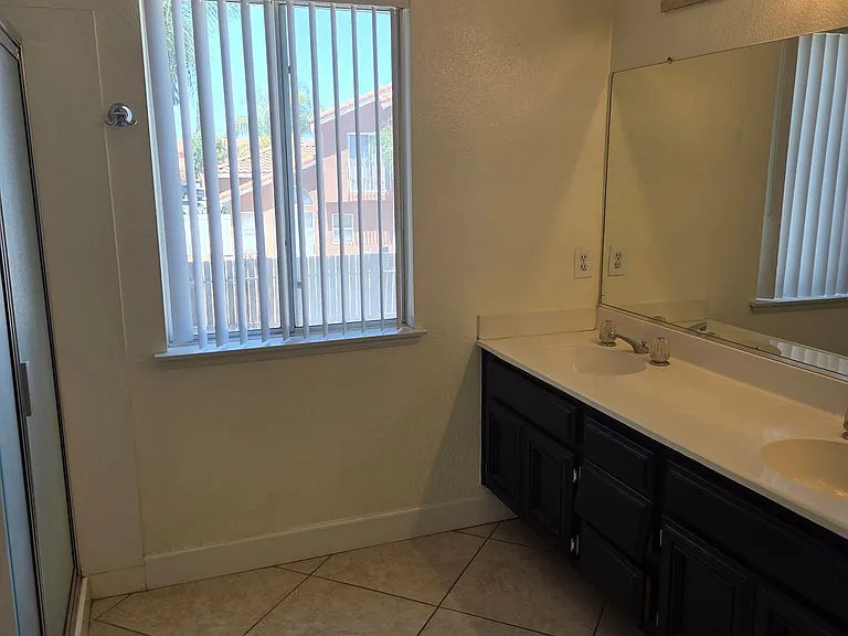 8577 Rosemary Dr — Photo 13