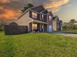 23 Diamond Ave, Chesapeake, VA 23323