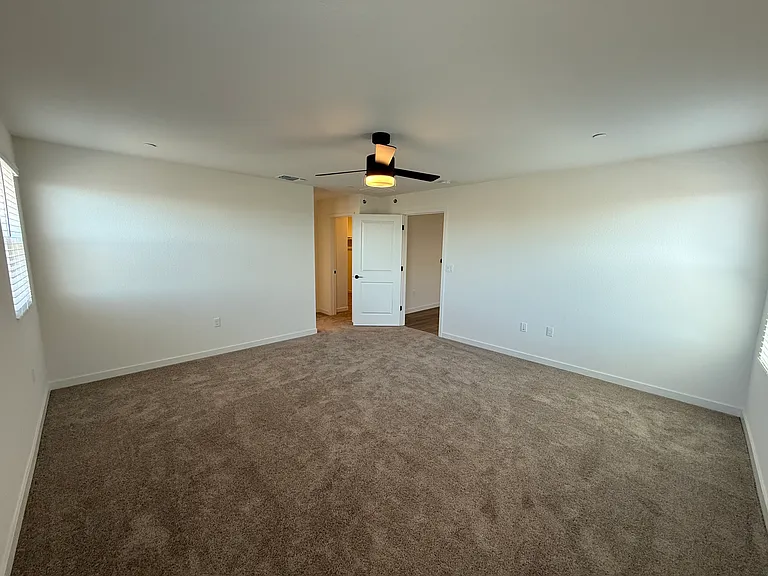 4529 Deer Point Ct — Photo 13