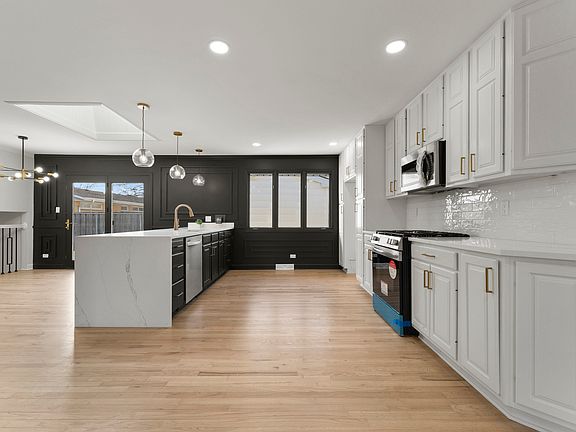 5th image of 1614 Finsbury Ln