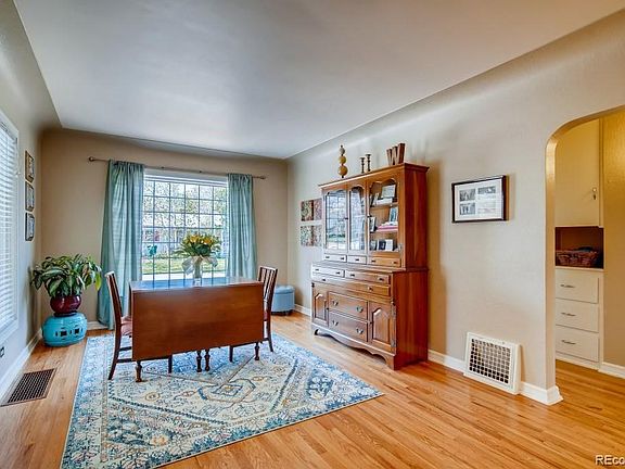 5th image of 665 Martindale Dr