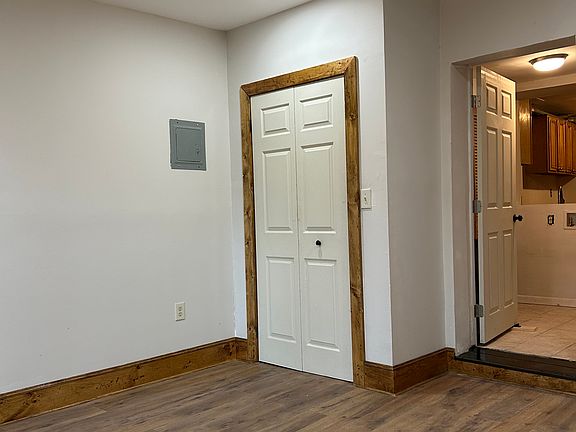 4th image of 93 Harmon St #1
