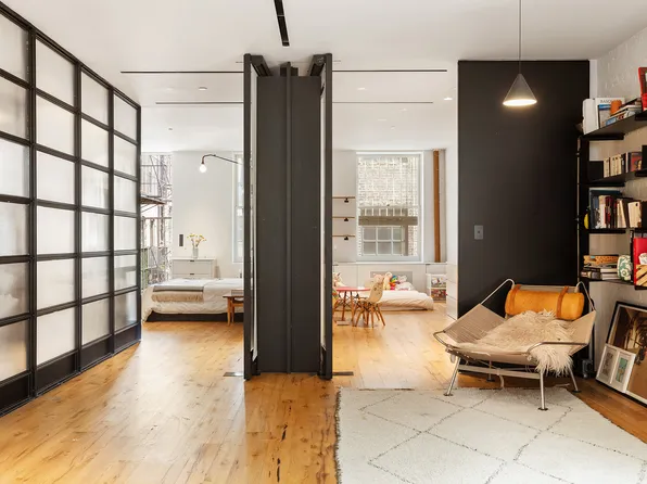 64 Grand Street image 8 of 9