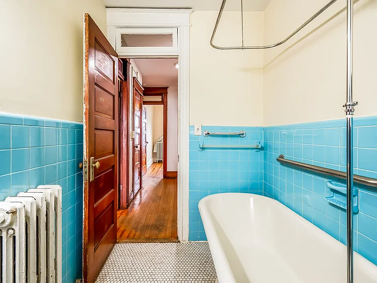 1236 Oates St NE — Photo 18