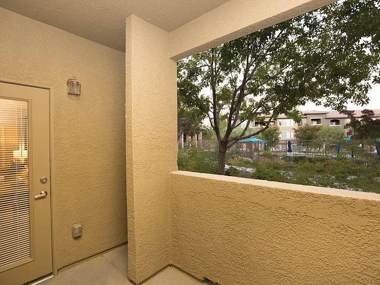 2a2 1140 SQFT 2 Bed 2 Bath
