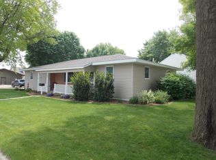 1011 17th St, Milford, IA 51351