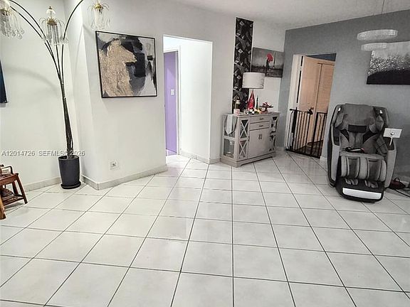 4th image of 8600 NW 57th Ct