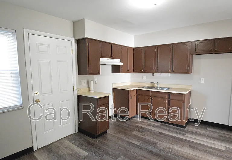 393 Barnett Rd — Photo 8