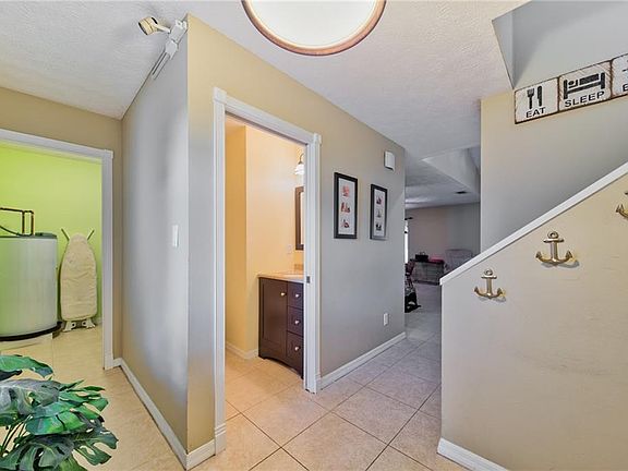 3rd image of 1573 SW Crossings Cir