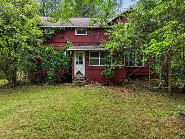 1820 Canal Rd, Canastota, NY 13032