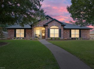 228 Greystone Dr, Hewitt, TX 76643