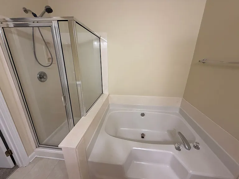 232 Hadley Commons Dr — Photo 11