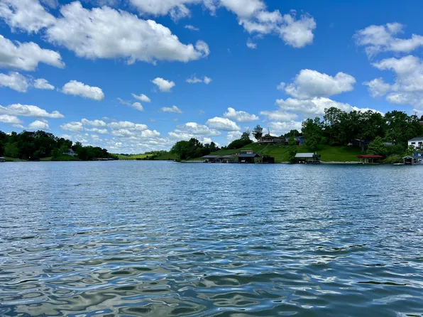 550 Jacob Dr, Williamstown, KY 41097