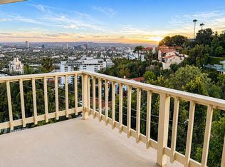 8428 Hollywood Blvd, Los Angeles, CA 90069