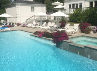 4 Denton Rd, Kings Pt, NY 11024