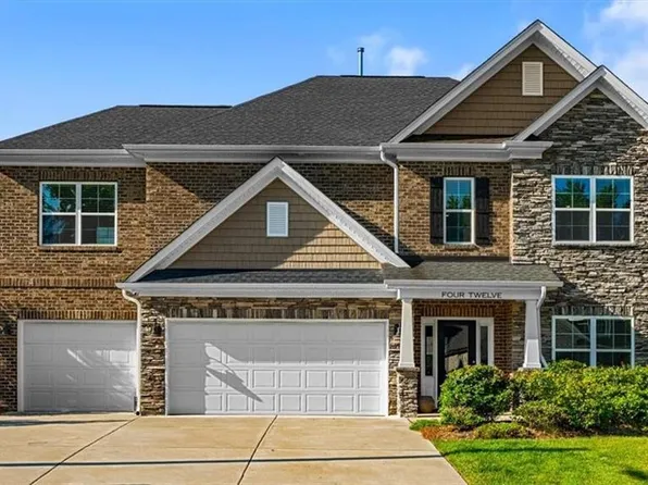 412 Freemont Dr, Thomasville, NC 27360