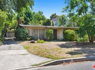 12214 Huston St, Valley Village, CA 91607