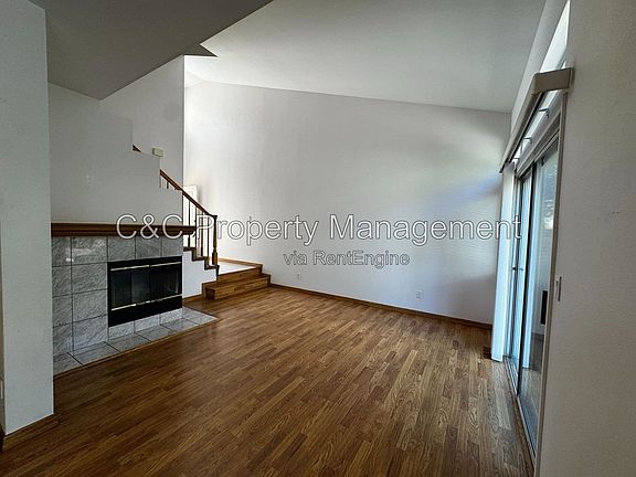 5th image of 1353 Shell Ln