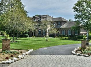 365 Mine Brook Rd, Bernards Twp., NJ 07931