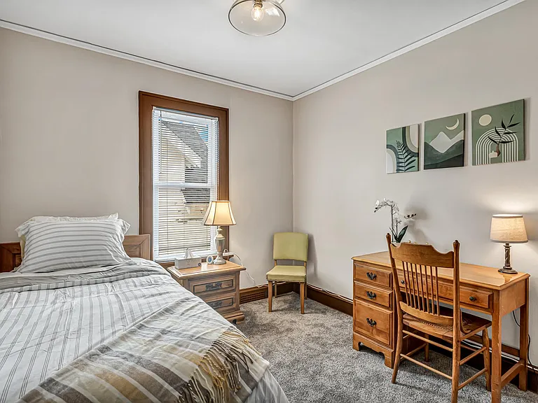 817 Bell Ave #UPSTAIRS — Photo 15