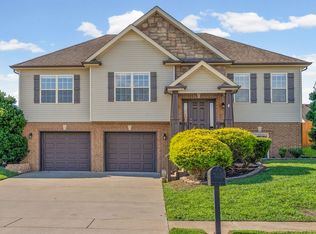 1290 Snowball Ln, Clarksville, TN 37042