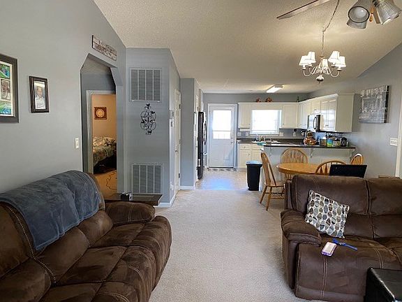 5th image of 200 Long Creek Drive