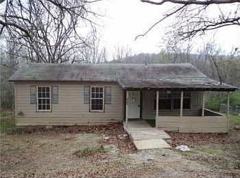 1st image of 598 W Whillock St