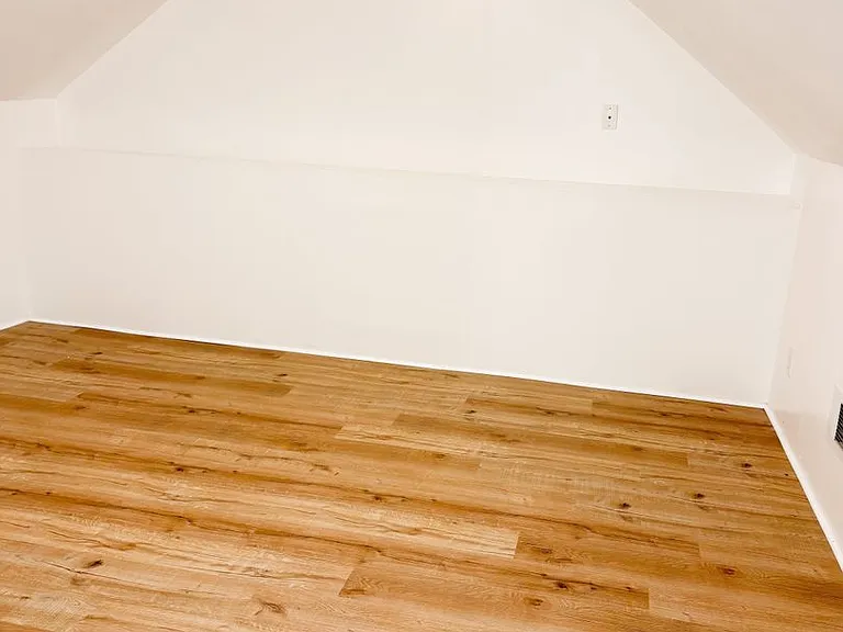 302 Robin Hood Dr — Photo 13